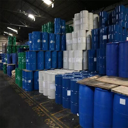 أخبار الشركة الأخيرة عن الابتكارات في إنتاج البارافين المكلور 52 (CP 52) تعزز الأداء والاستدامة للصناعات العالمية
