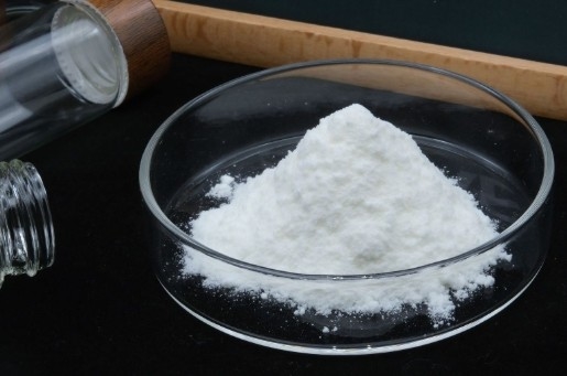 سعر جيد CAS 10191-41-0 DL-Alpha-Tocopherol مضاد للأكسدة ومحسن التغذية الانترنت